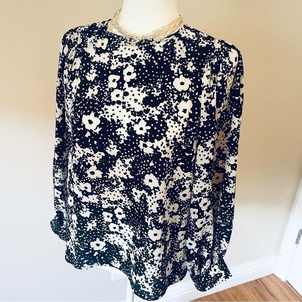 Ann Taylor Women's Floral Daisy Long Sleeve Shift Dress - Black/White, Size S - Picture 3 of 10
